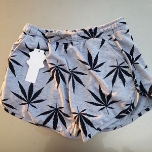 Sexy Pot Leaf Shorts (L)